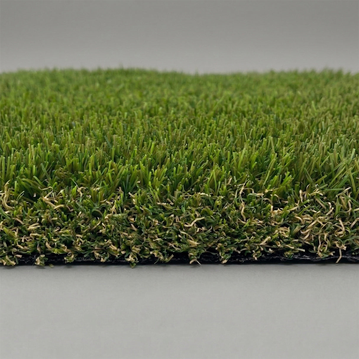 Royale – 40mm Thick Artificial Grass