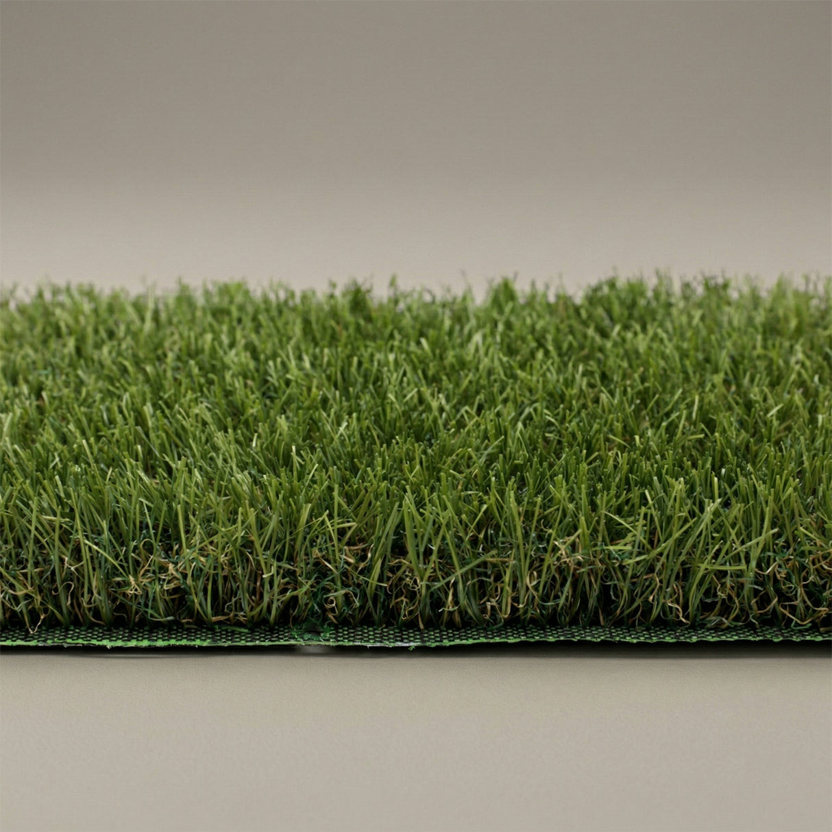 Verde – 40mm Luxury Artificial Grass