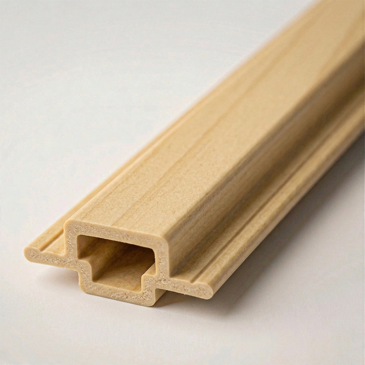 2.5m Slatted Cladding Connector Trim