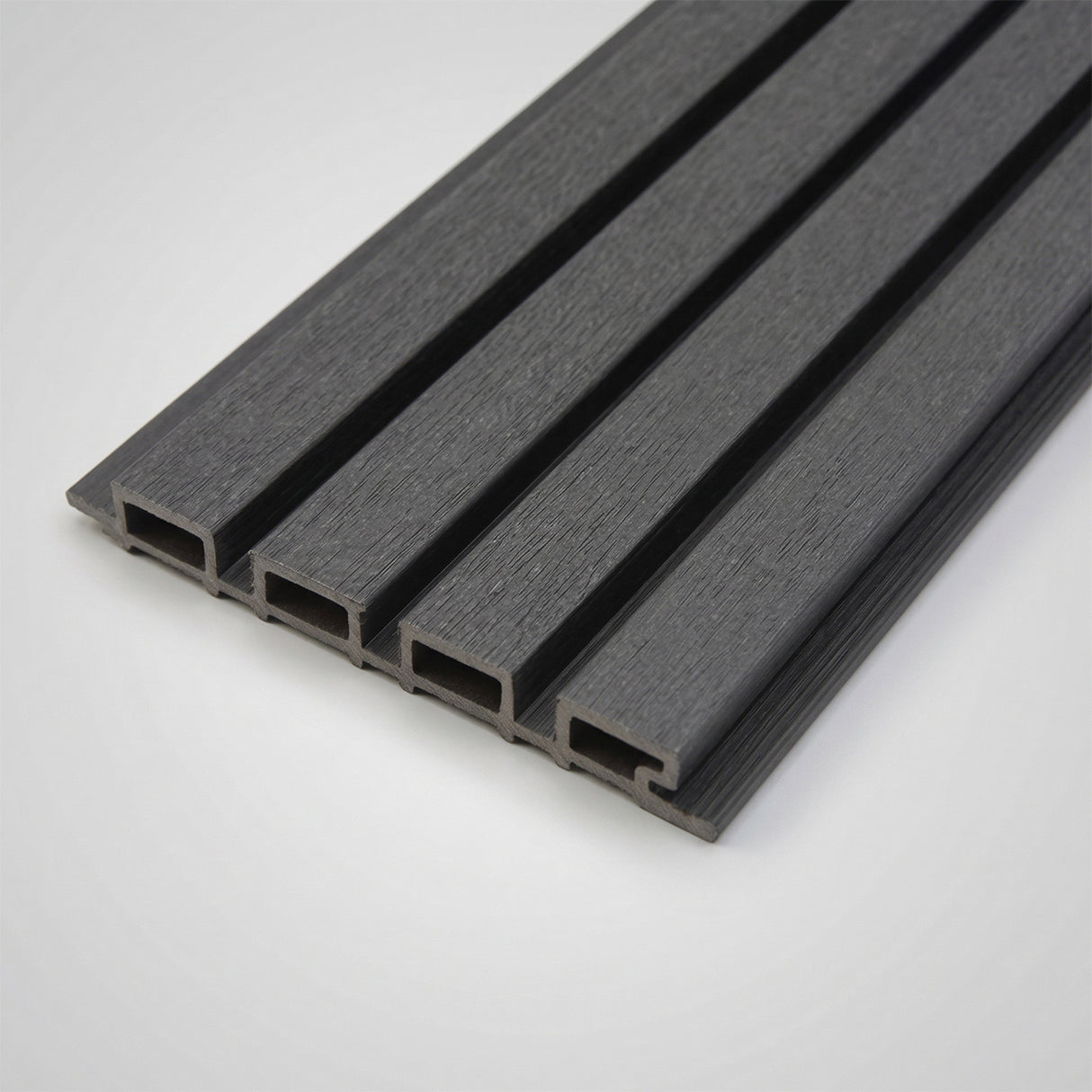 2.5m Slatted Composite Cladding