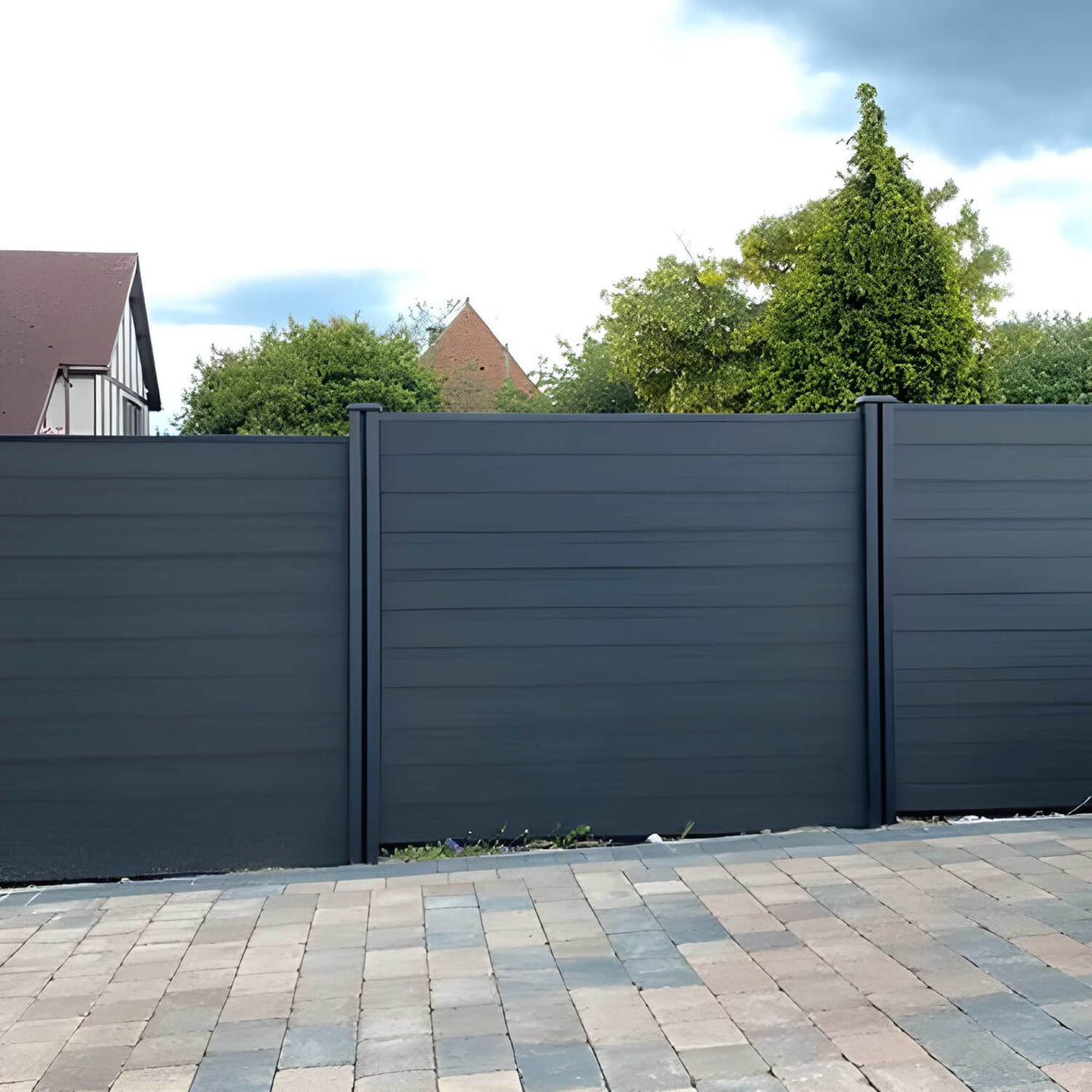 Composite Fencing Kit - Black