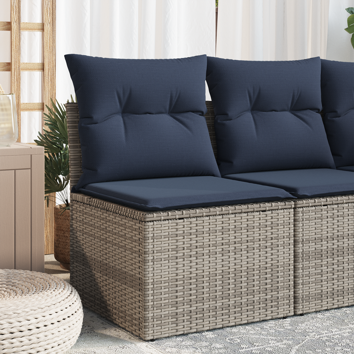 Garden Sofa with Cushion Grey 55 x 62 x 69 cm Poly rattan