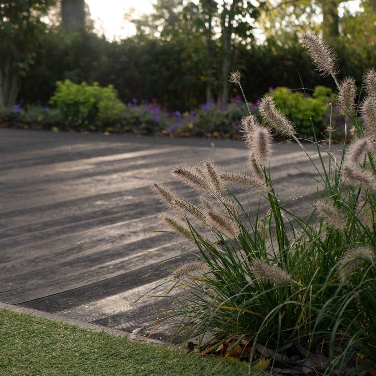 Deska Millboard o wzmocnionym ziarnie 3,6 m – palony cedr