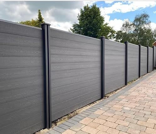 Composite Fencing Kit - Black